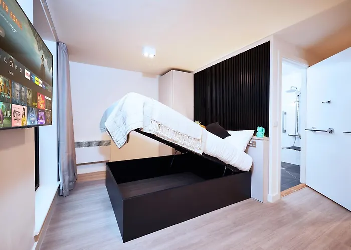 Joivy At Vita Iona Street - Adults Only