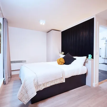 Joivy At Vita Iona Street - Adults Only Edinburgh Exterior photo